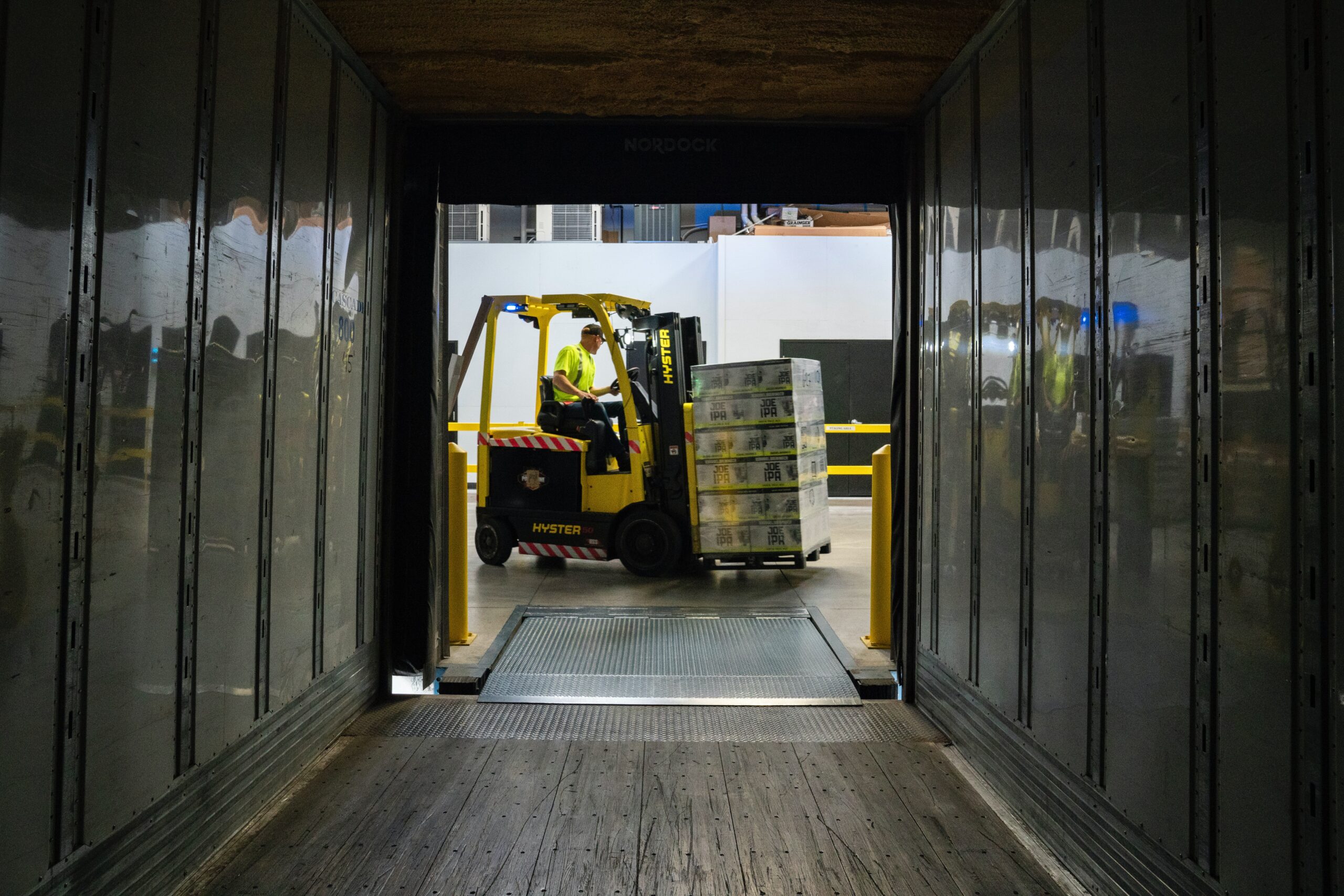 Utbilda dig till truckförare hos Truckutbildarna